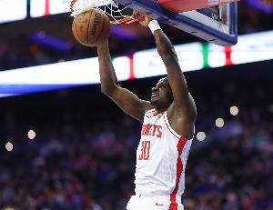曾经的饼皇！NBA官方祝火箭中锋卡佩拉32岁生日快乐